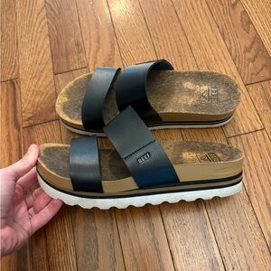 Reef Cushion Vista Black and Tan Casual Slides
